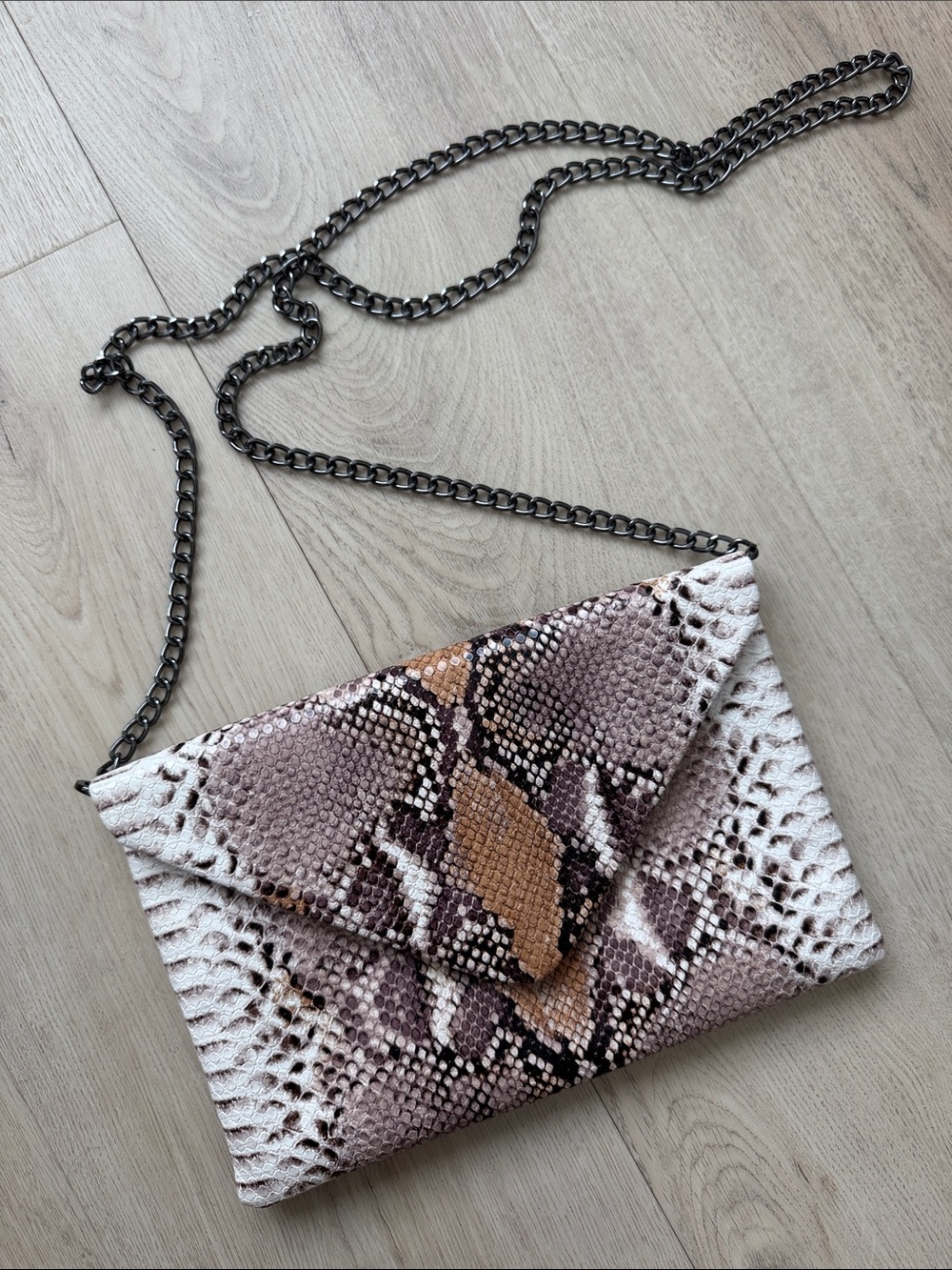 Clutch 🆕